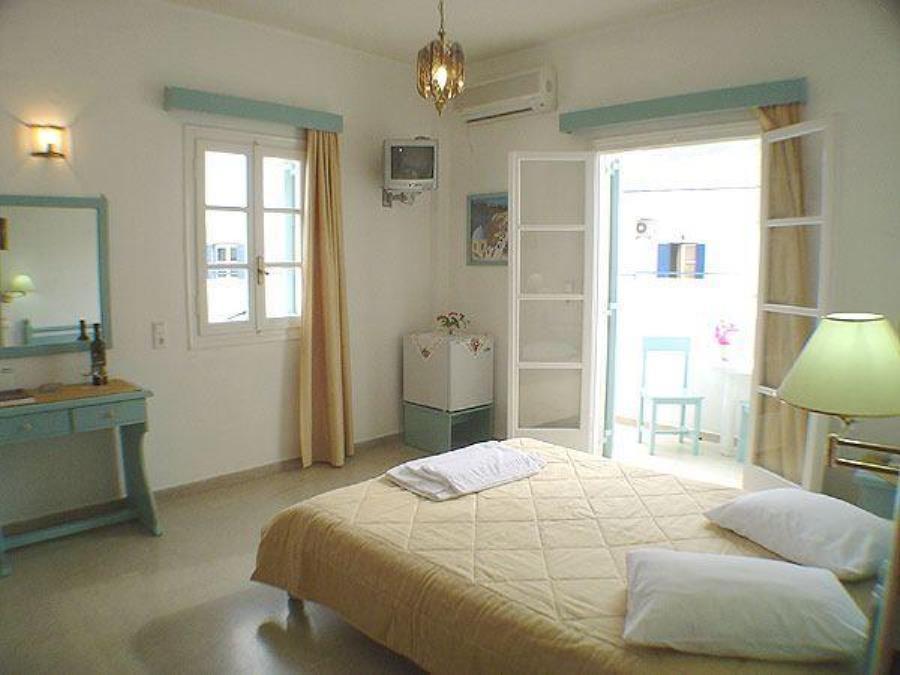 Kymata Hotel คามารี ภายนอก รูปภาพ